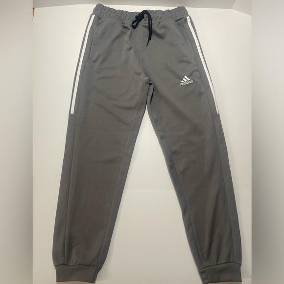 Mens Adidas Gray tracksuit - Picture 2 of 4